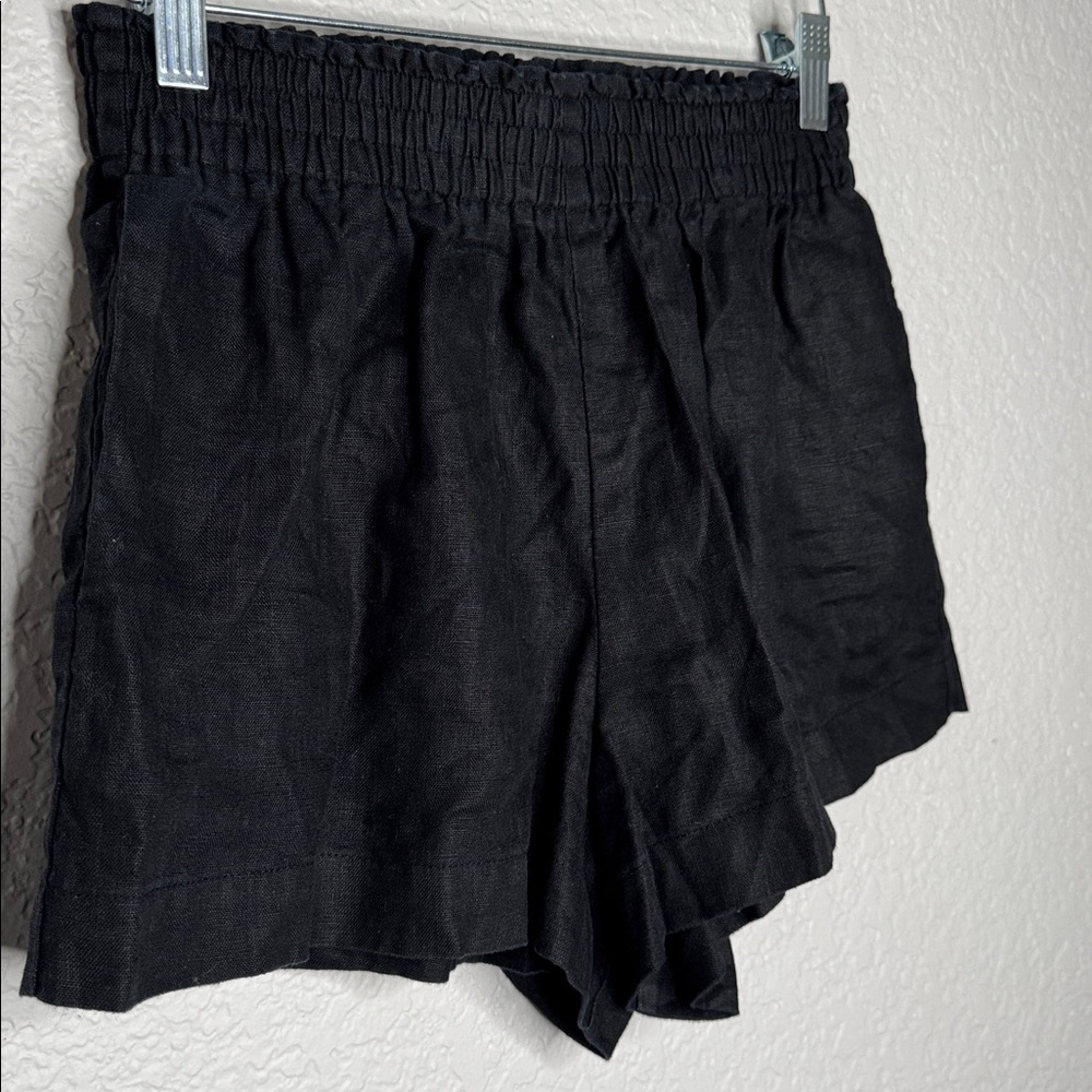 Reformation Mila Black 100% Linen Shorts Small Normcore Summer Staple Vacation - Picture 3 of 9